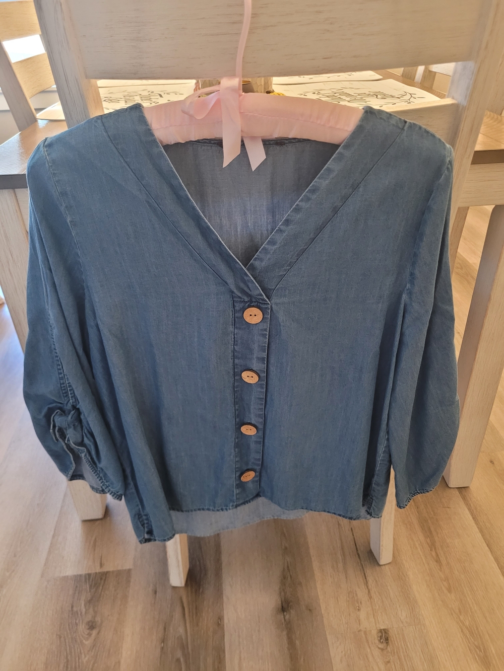Denim V-Neck Button Front Women's Top - Blue Size L